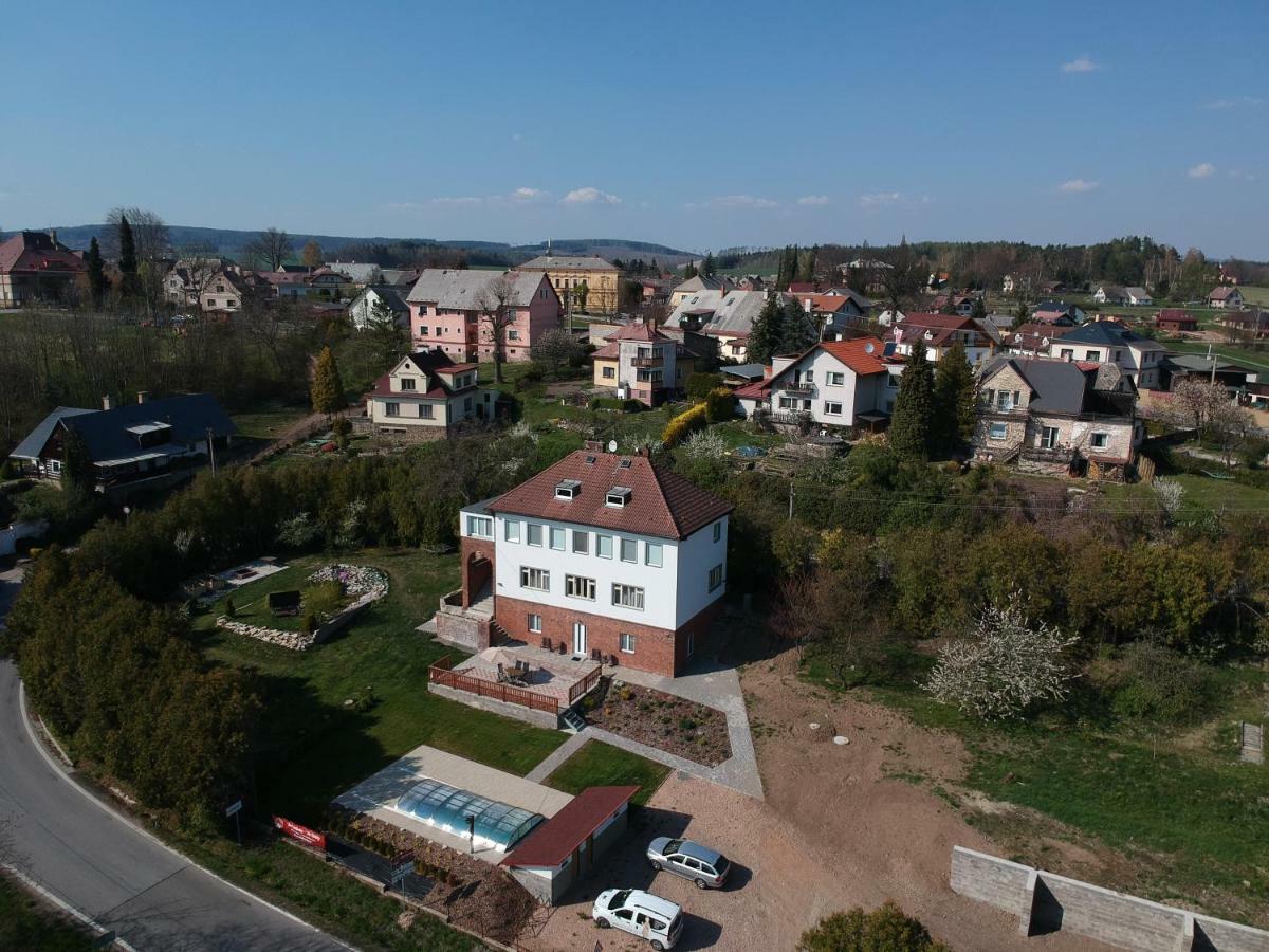 Vila Hořičky Eksteriør billede